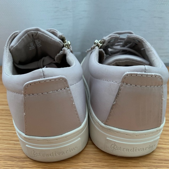 Stradivarius Mauve Satin Sneakers with Side Zipper - Picture 5 of 7